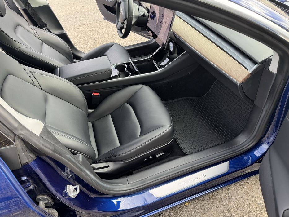 Tesla Model 3 Long Range Dual Motor