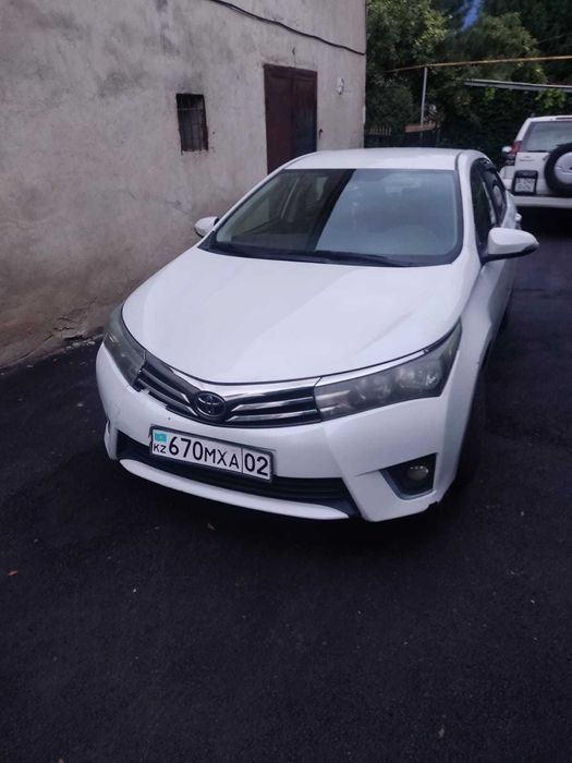 Продам экономичный автомобиль Corolla