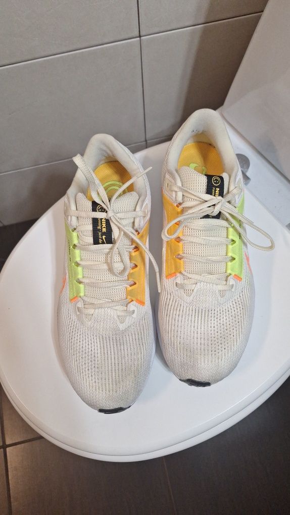 Nike Pegasus 40- 43 номер