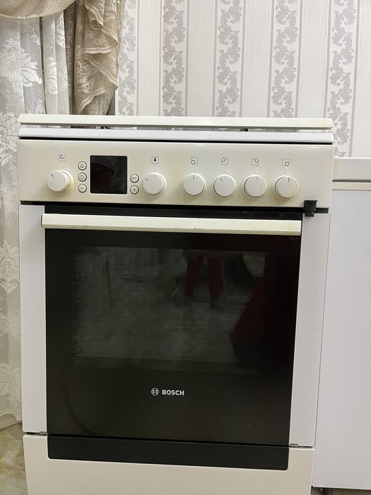 Газовая плита Bosh.
