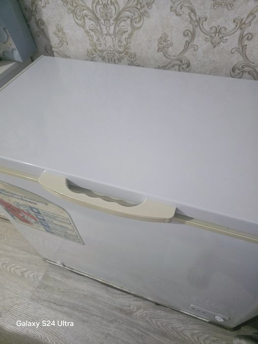 Продам морозильник