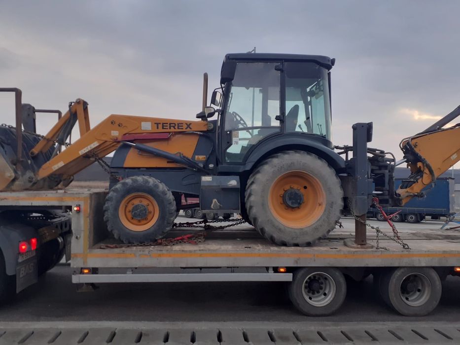 Buldoexcavator Terex820
