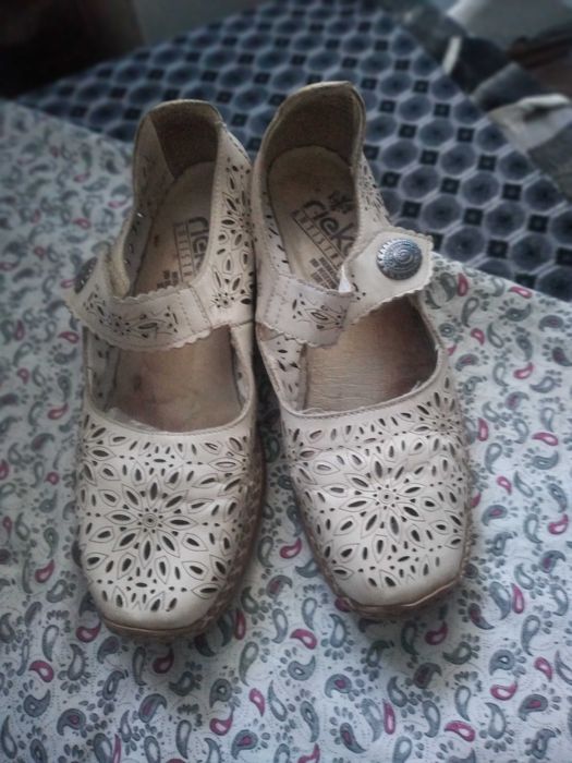 Женские сандалии кожа