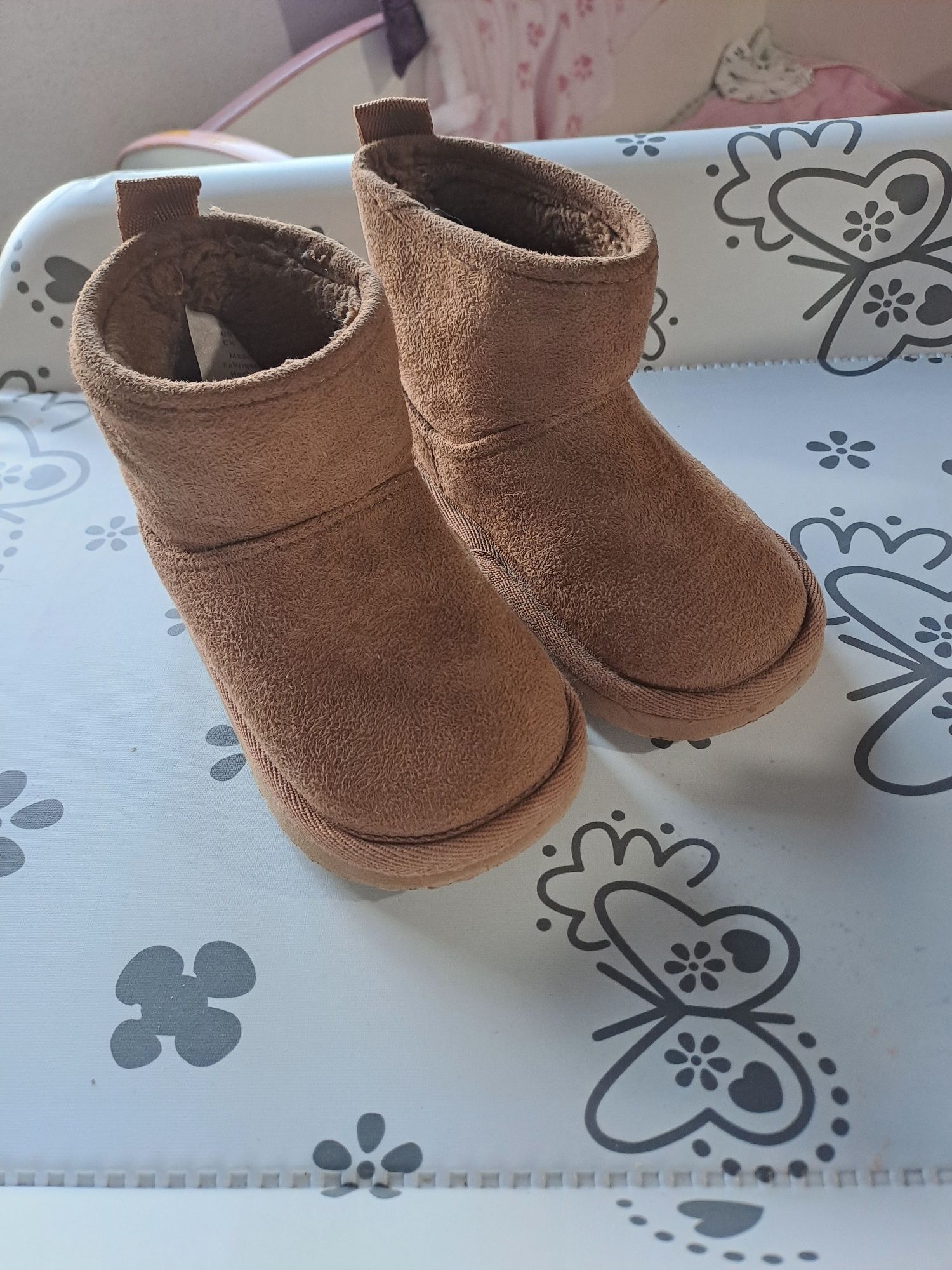 Ugg h&m marime 24/25