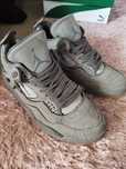 Маратонки Jordan 43