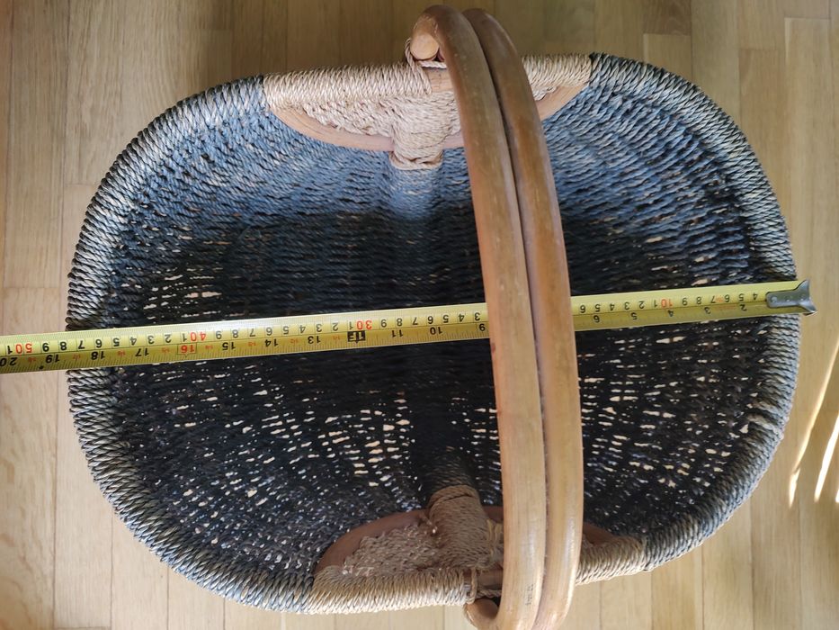 Coș împletit, mâner ratan