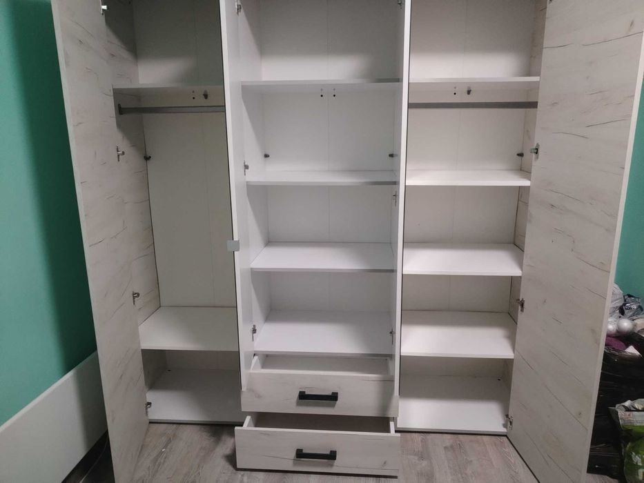 Гардероб от айко