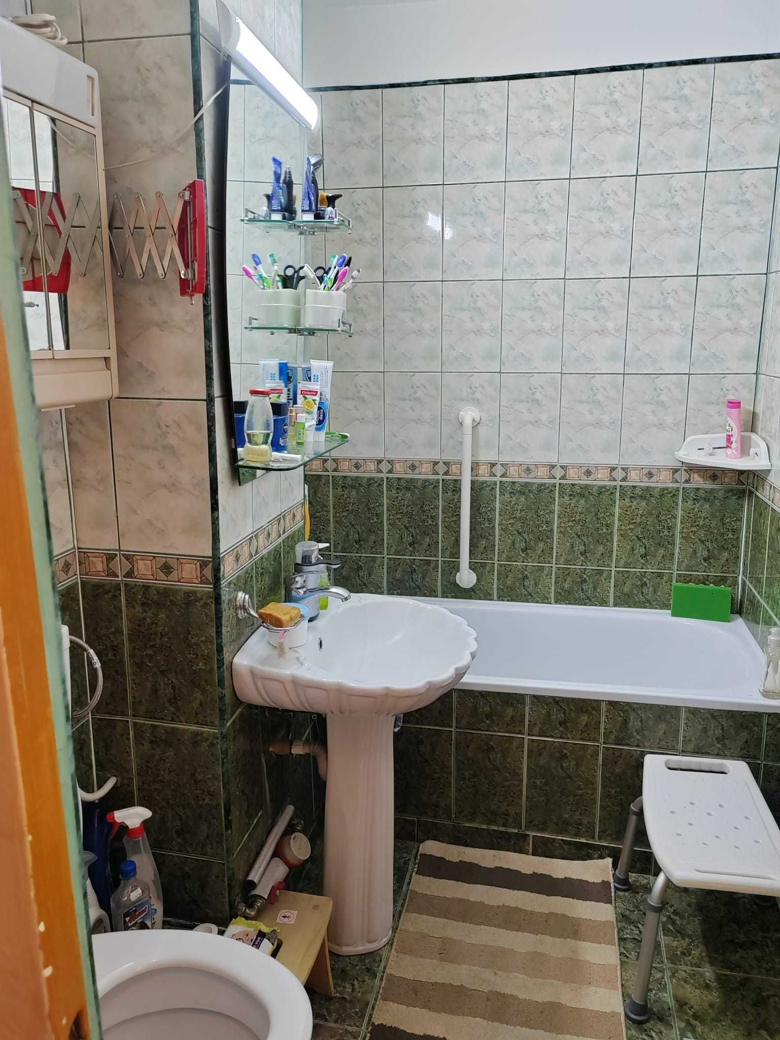 Apartament 4 camere