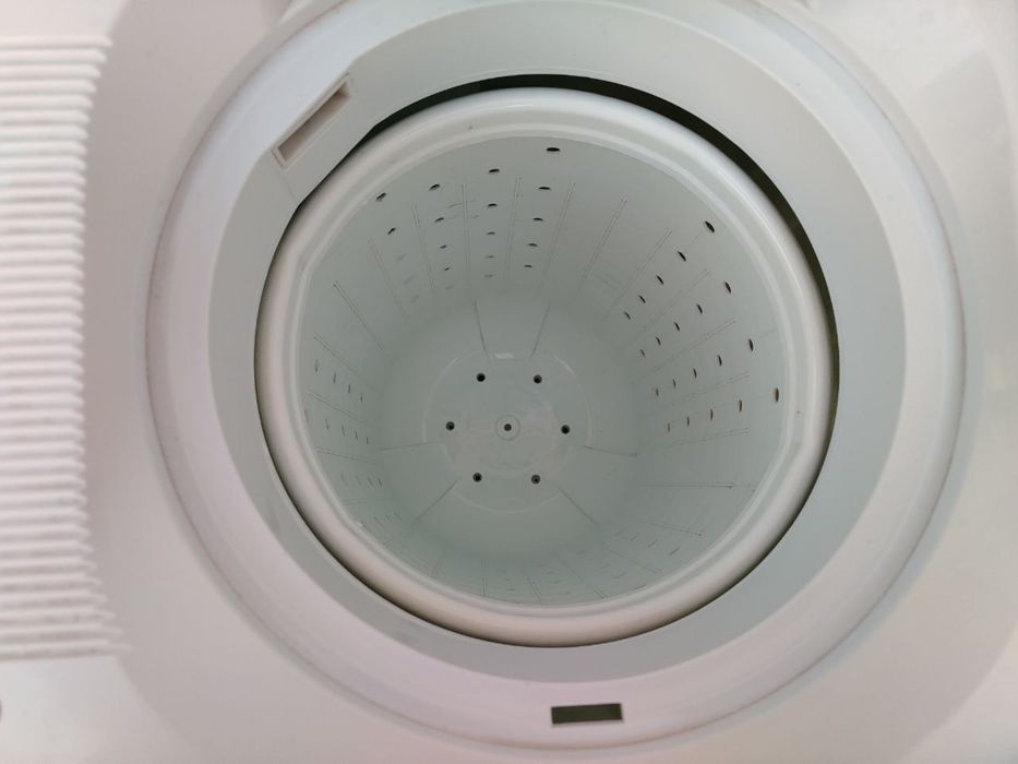 Kir yuvish mashinkasi sotiladi