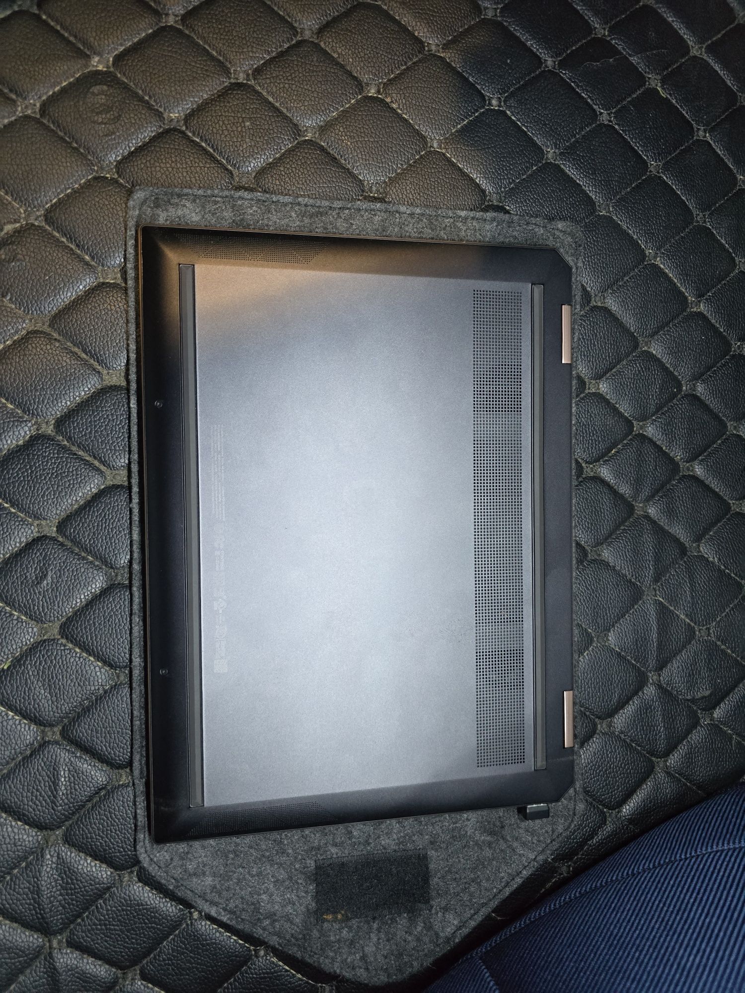 Hp Spectre X360. 14 диагональ. 4К разрешение. OLED.