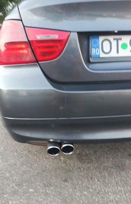 BMW e90 N47 318d.