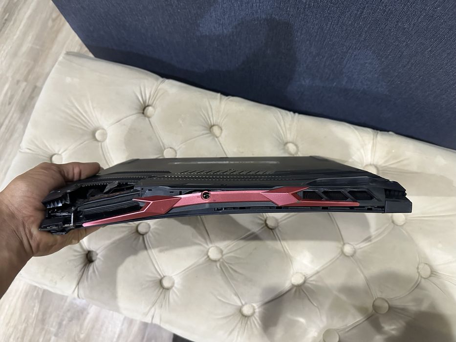 * Acer Nitro 5 на запчасти