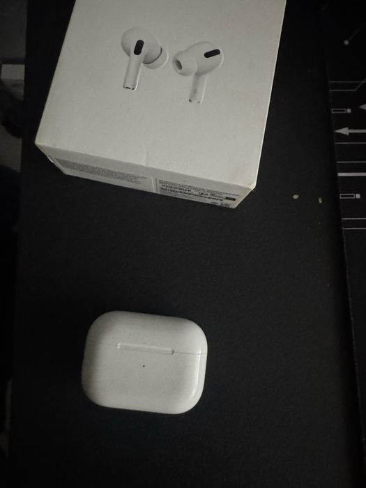 Apple airpods pro gen 1