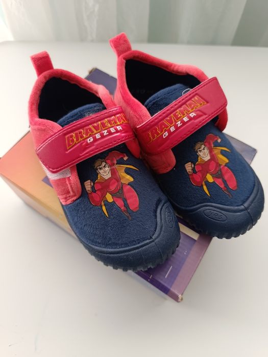 Вътрешни пантофи за  момче