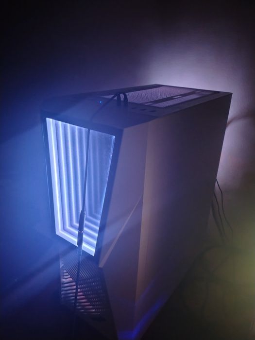 Vând PC gaming myria