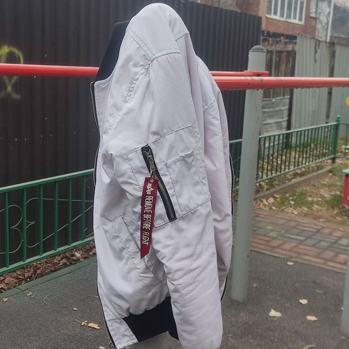 Супер пупер мега крутой бомбер