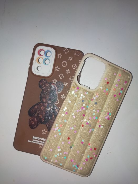 Продам чехлы на телефон