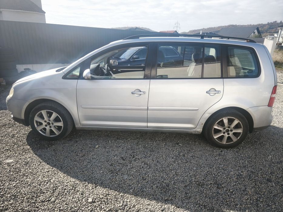 Set 2 faruri far stânga/dreapta Touran 2003-2006 T1 complete