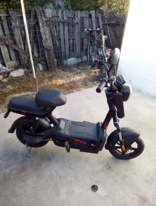 Vand scuter, trotineta, bicicleta electrica