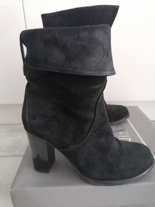 Дамски велурени ботуши Giani