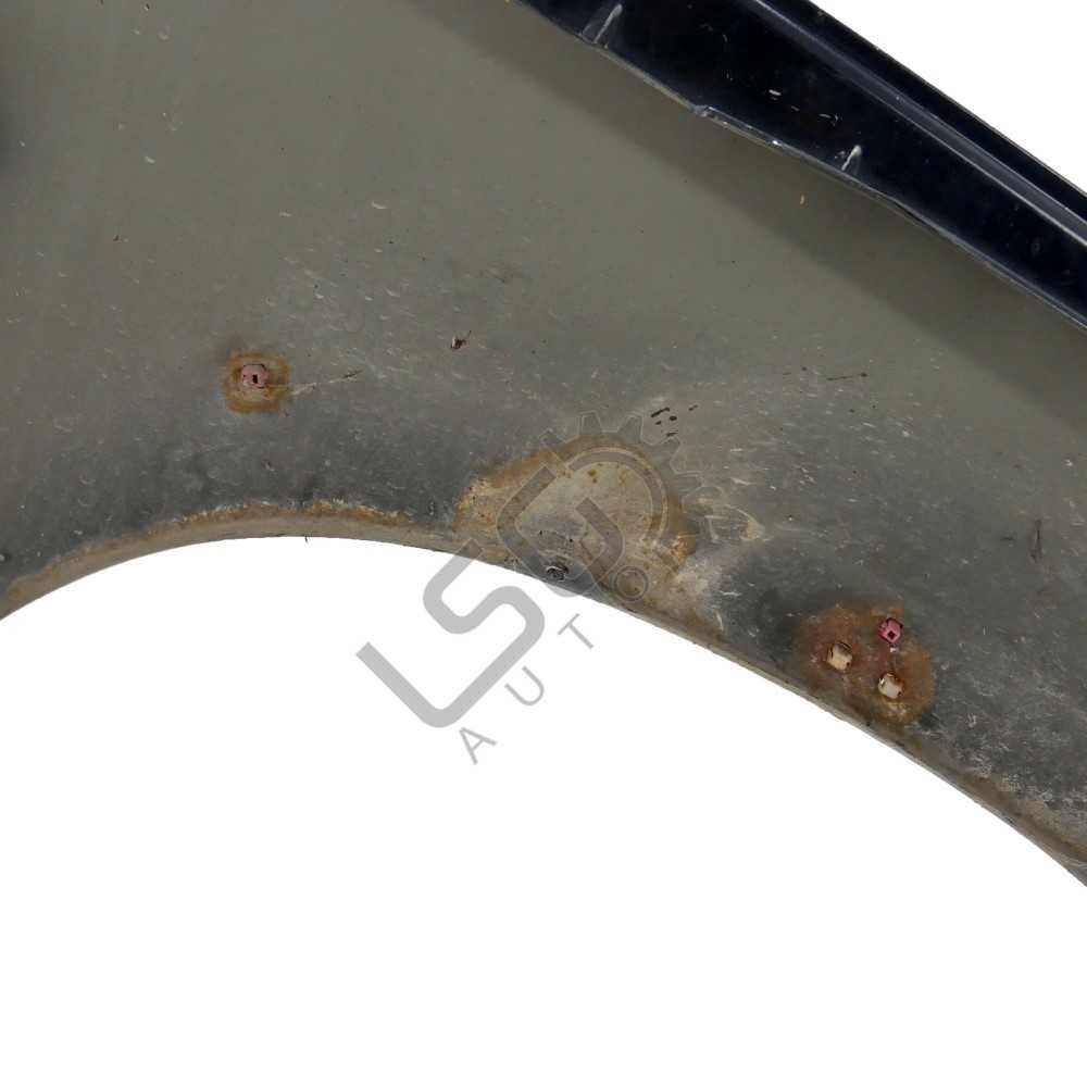 Ляв калник Toyota RAV4 II 2000-2006 ID: 136194