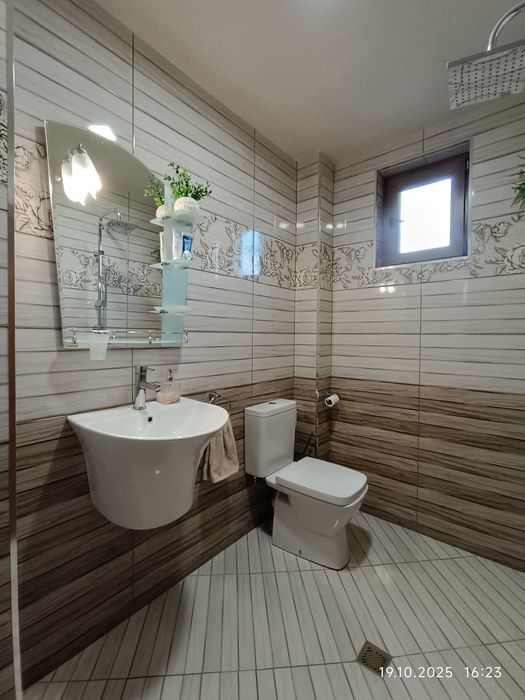 Продава се Двустаен апартамент в Дупница - 67 кв.м за 1911 €/кв.м - Снимка #8