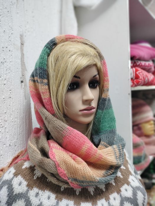 Шапка и бактус(косынка) ручной работы