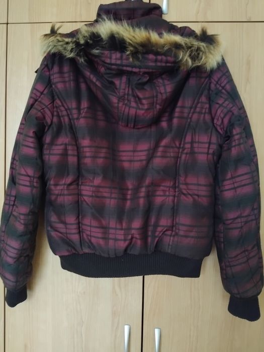 Дамско зимно яке