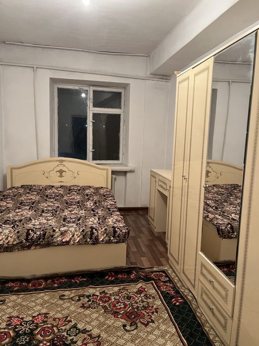 сдам 3комн квартиру в Есике