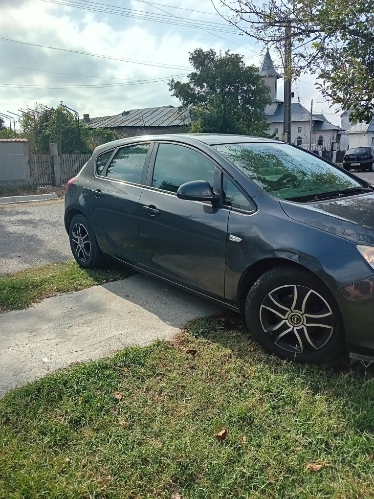 Vand Opel astra j,2011