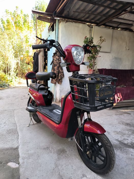 Skuter sotilad  pacti yengi