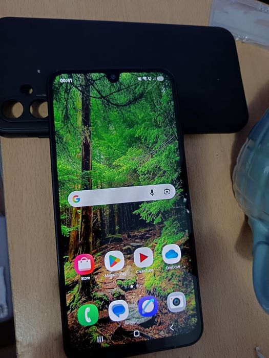 Vând sau schimb samsung