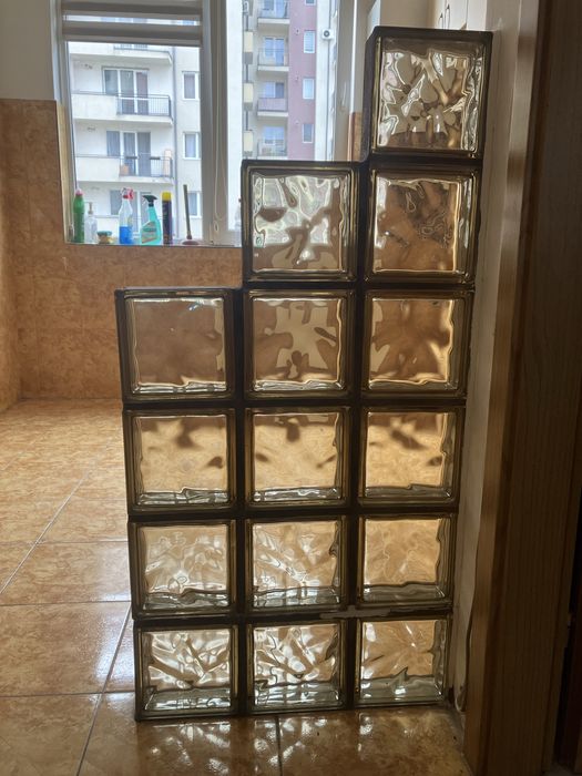 Vand caramida de sticla Nevada , culoare maro