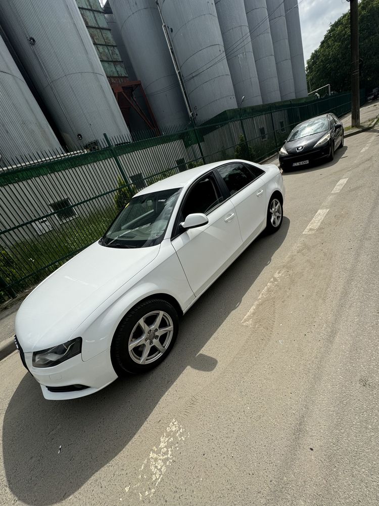 Vand Audi A4 b8.