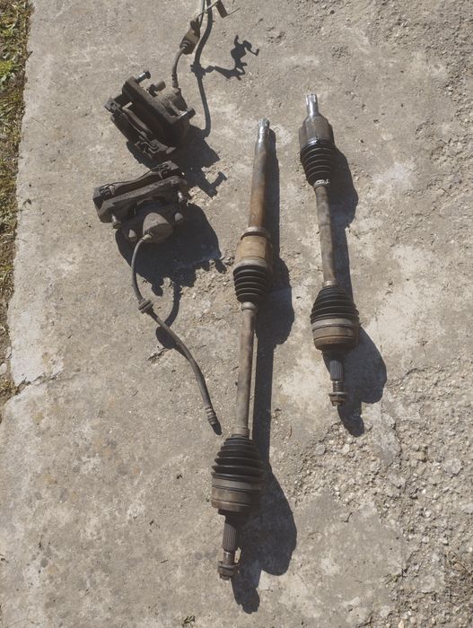 Vînd planetare plus etrieri față.