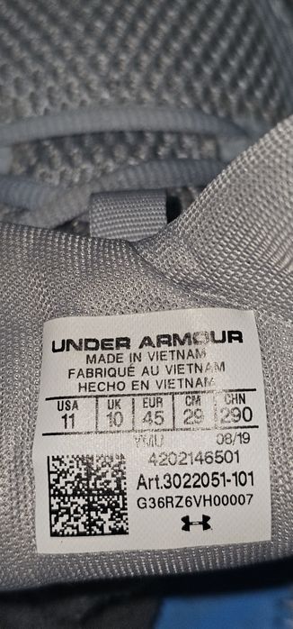 Vand ghete Under Armour marimea 45