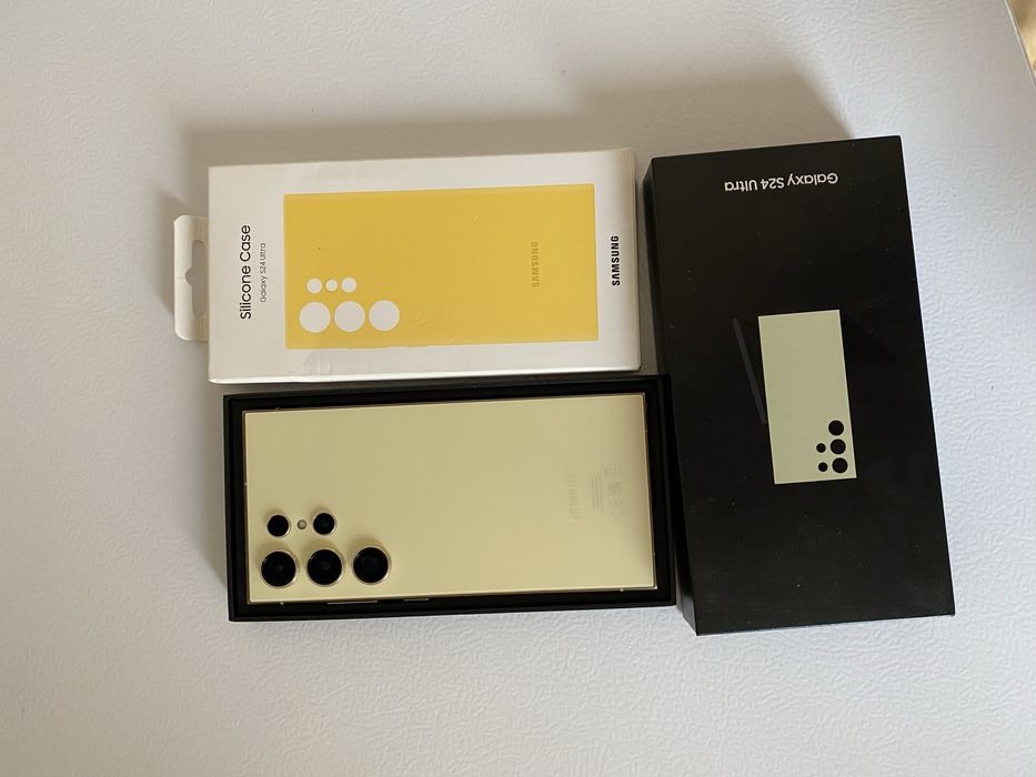 Samsung s24 ultra 512gb ca NOU folosit câteva luni