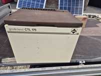 Ladă frigorifica auto cu compresor -12 v  gaz -220V