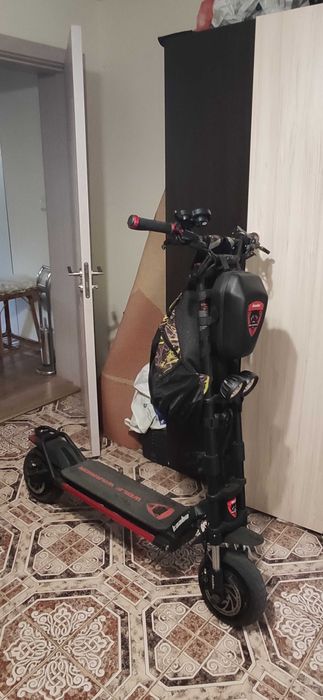 Eлектрическа тротинетка Kaabo Wolf Warrior 10