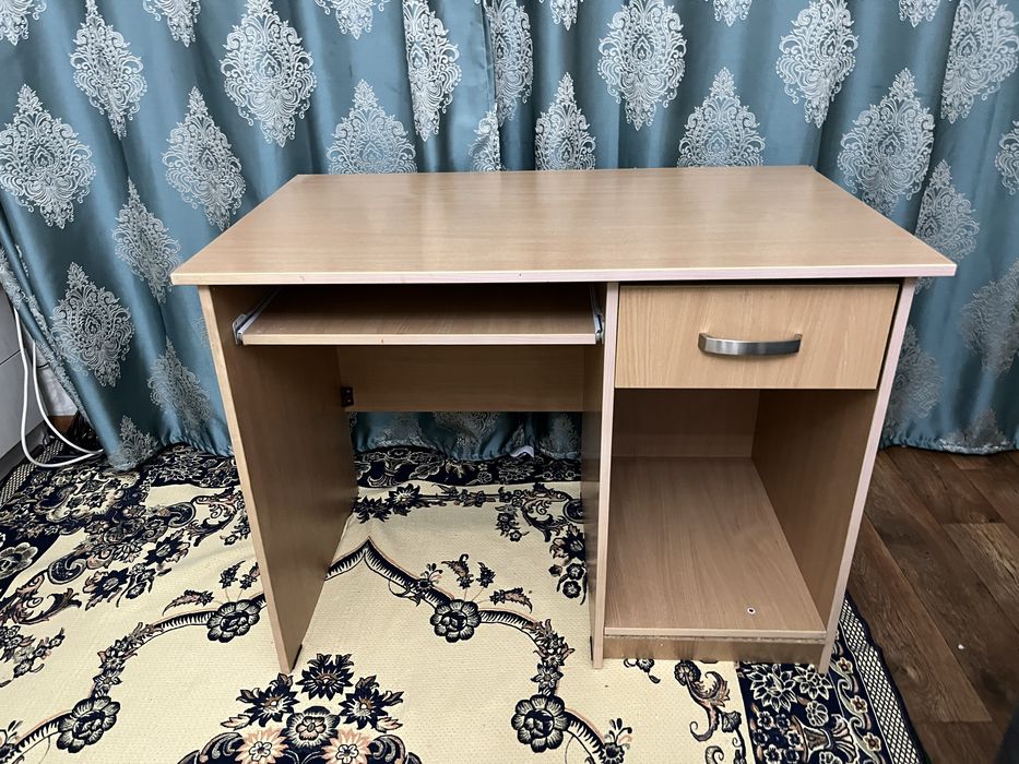 рабочий стол для компьютера