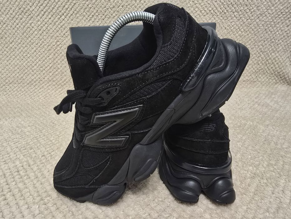 New balance 9060 nr 40 42 ,43 44  preț 350 lei