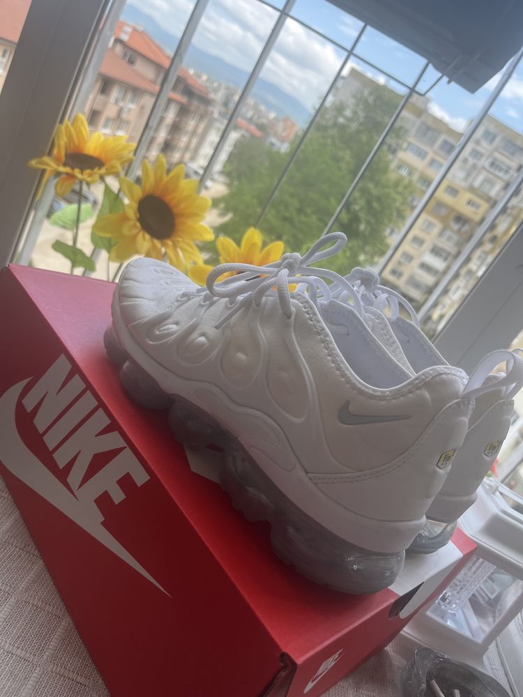 Nike VaporMax plus 41 номер