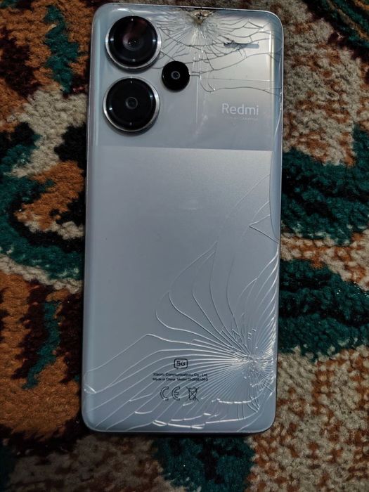 Hiomi telefon 13 pro 5 g