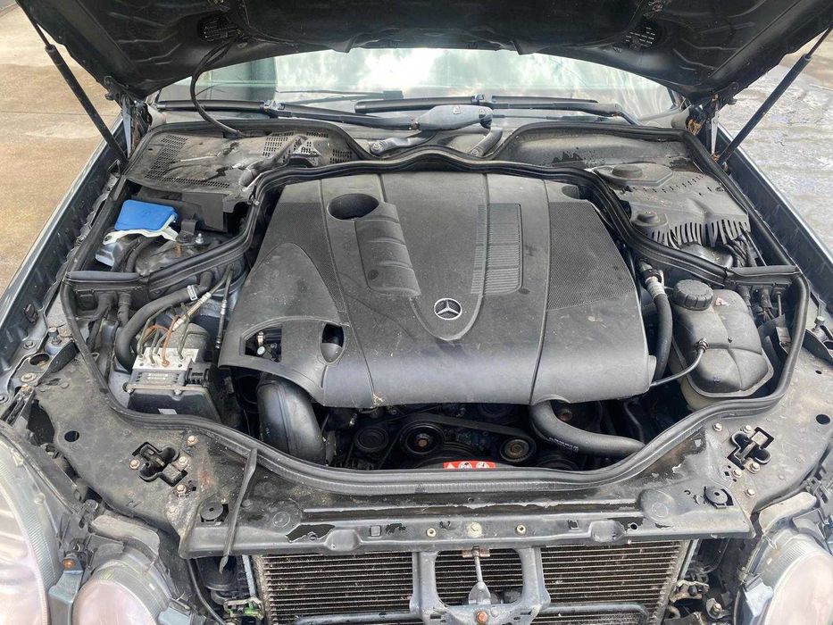 Dezmembrez e220 w211 facelift om646/bara w211/grila w211/w211 breack/