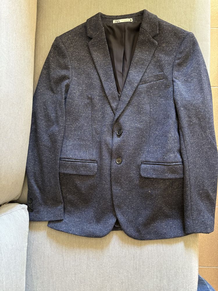 Мъжки костюм ZARA