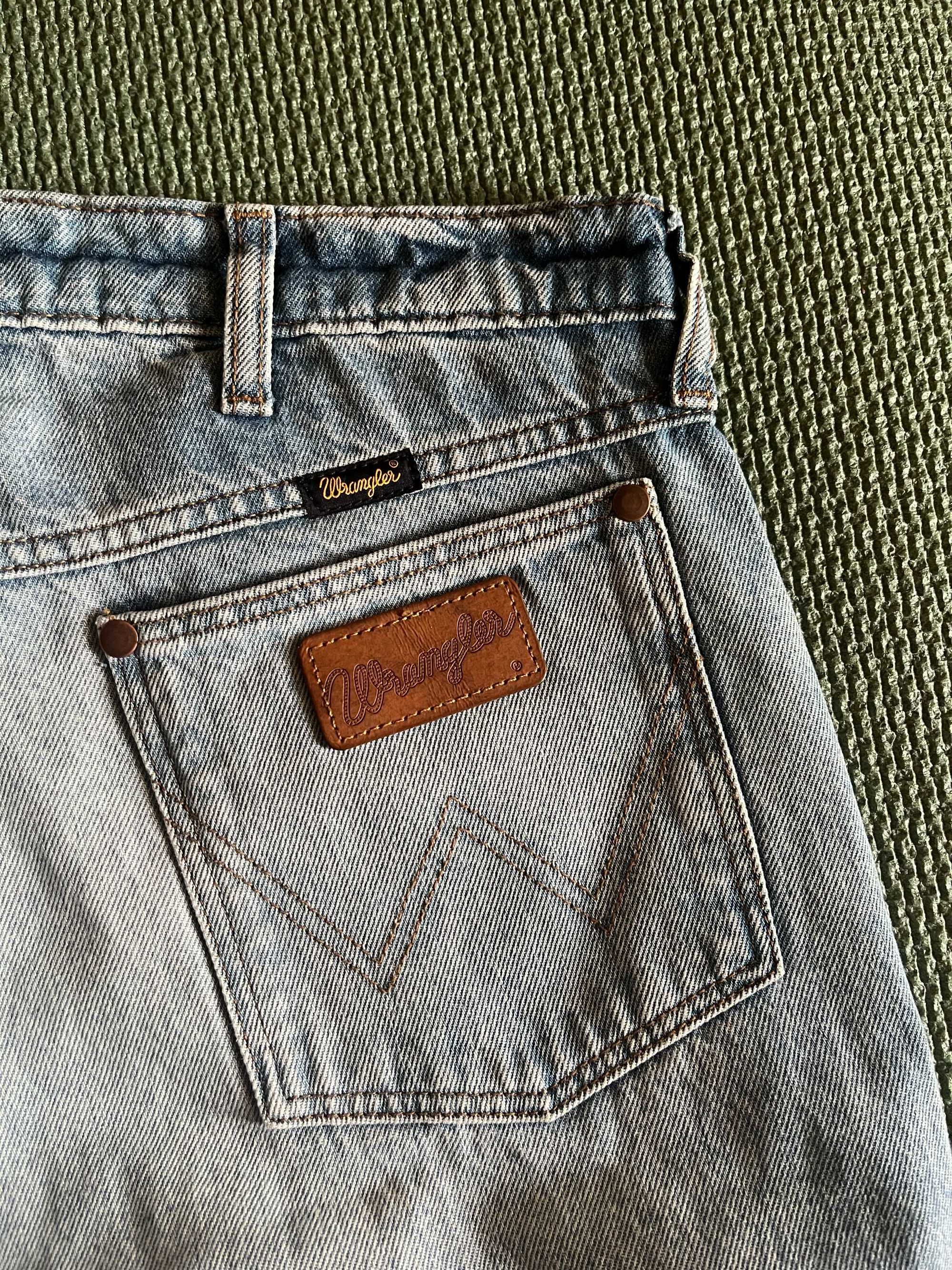 Джинсы  Wrangler