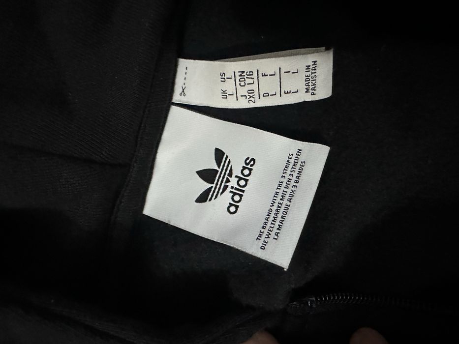 Adidas Originals Trefoil essentials full-zip hoodie in black