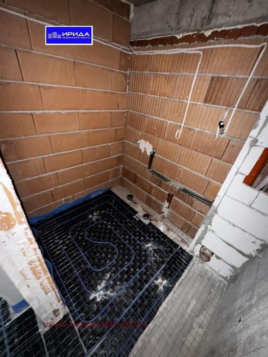 Просторен тристаен апартамент в Бояна с АКТ 14!