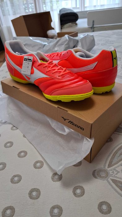 Футболни Стоножки Mizuno 44