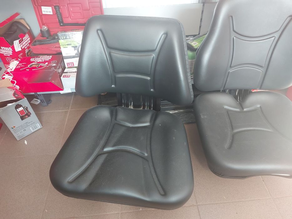 Scaun tractor suspensie mecanica, import Germania